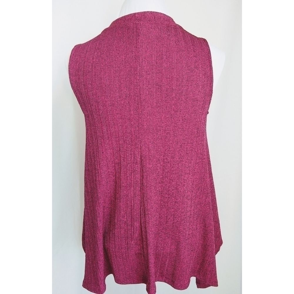 Jennifer Lopez Peek-a-boo Front Asymmetrical Top - Picture 4 of 7